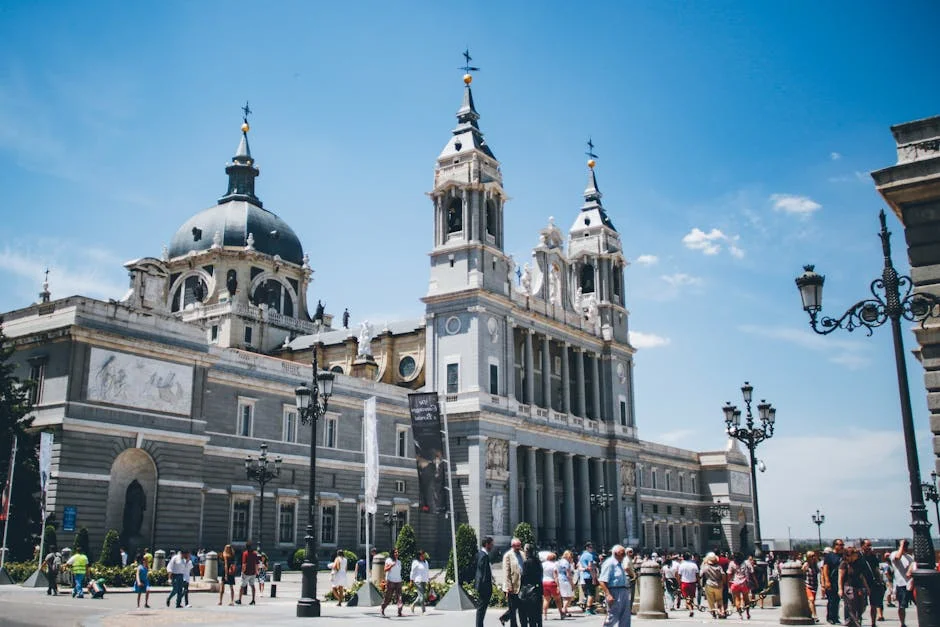 Image describing Top 10 Best Summer Abroad Programs for 2025!