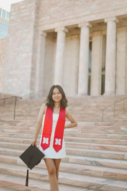 Image describing Top 10 Scholarships for Foreign Students in the USA 2025