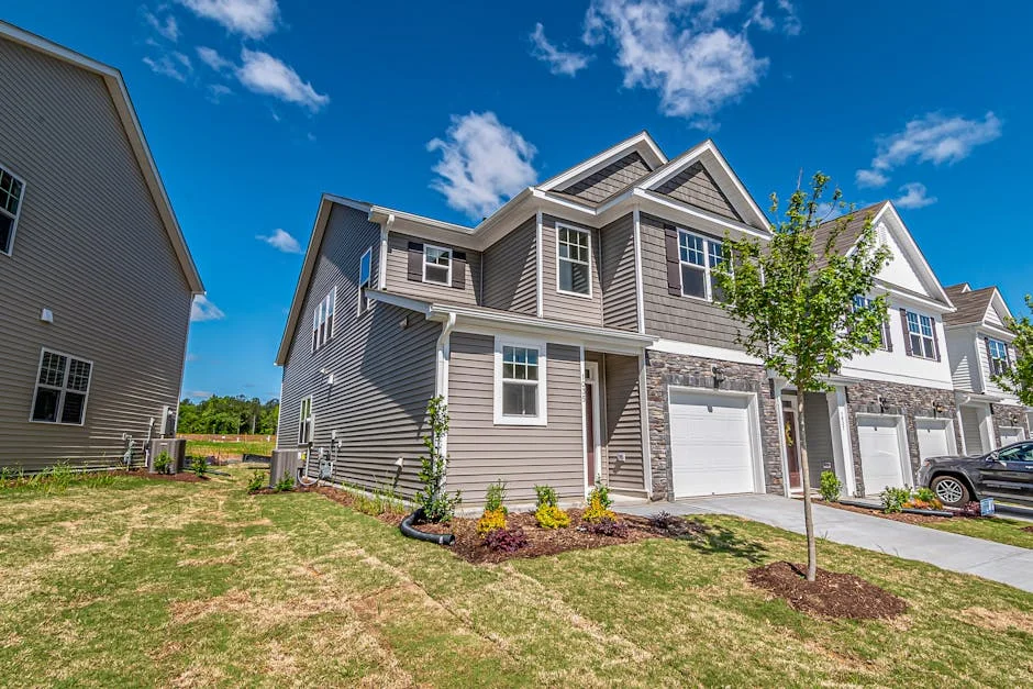 Image describing Top 7 Real Estate Investments Guaranteed to Soar in 2025