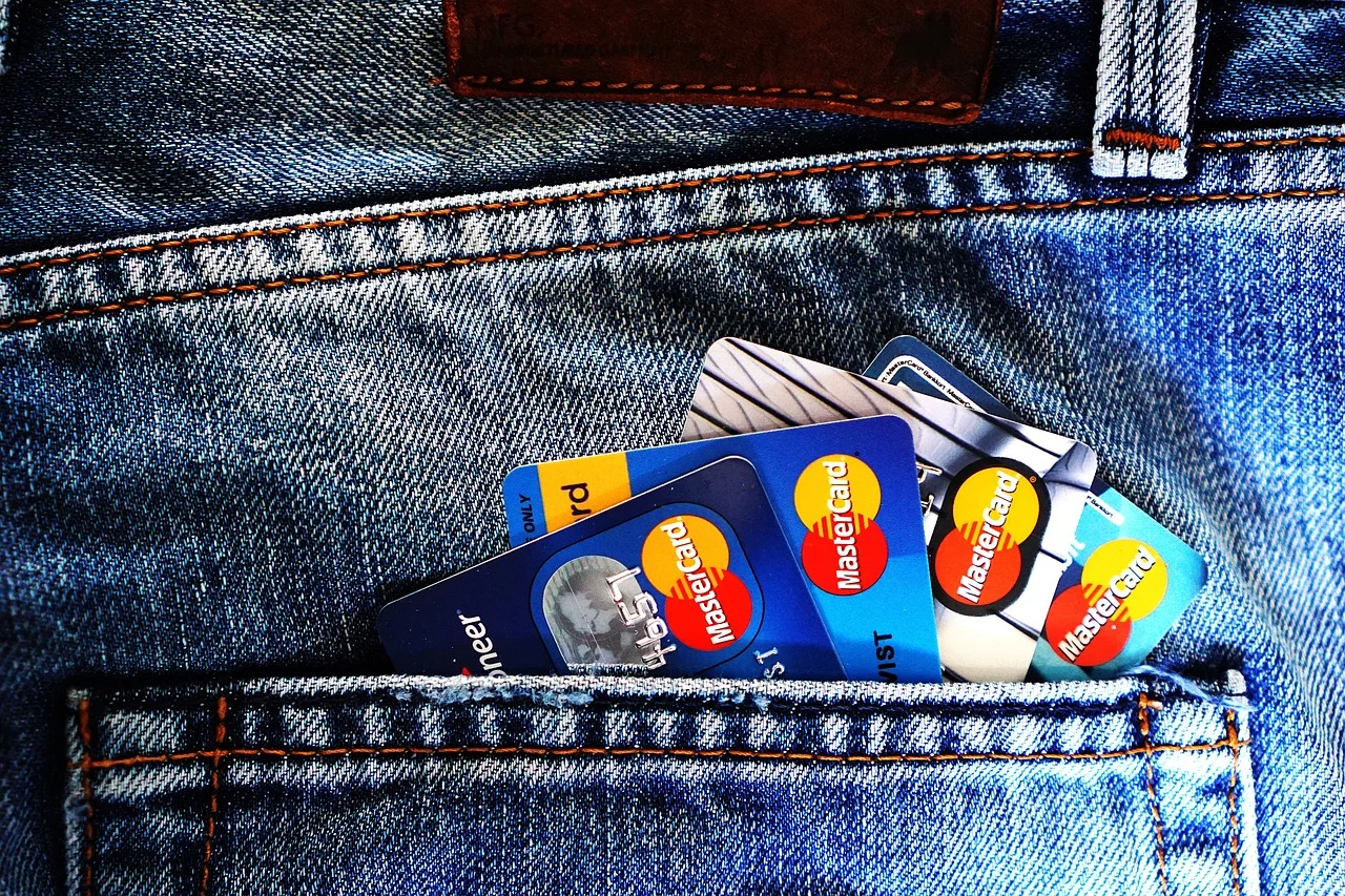 Image describing Top 7 Credit Card Perks That Will Change Your 2025 Budget!