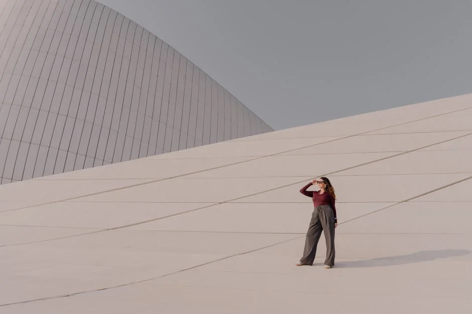 Image describing How to Build the Best Wardrobe for 2025—Guaranteed!