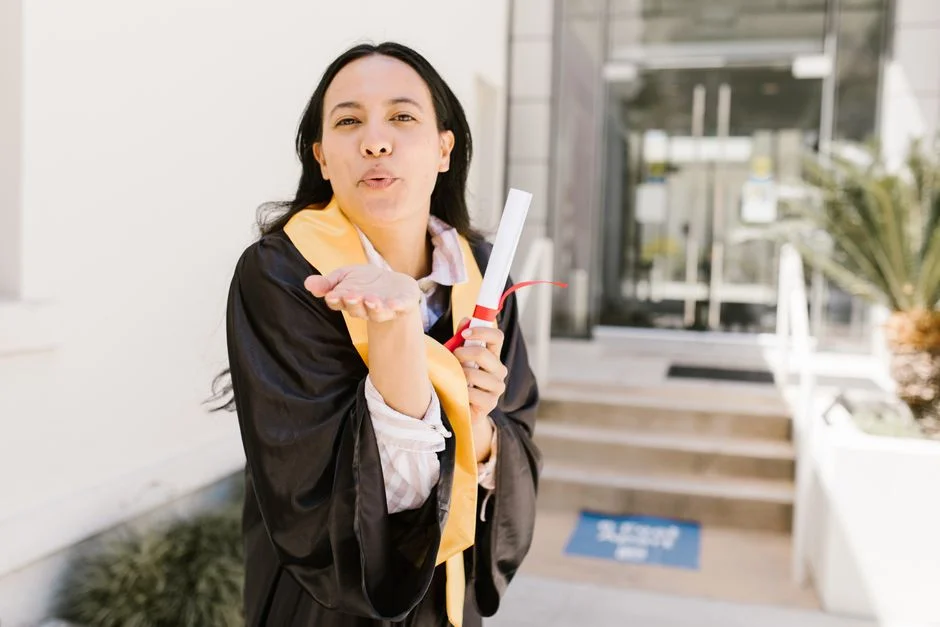 Image describing How to Get a Fast Online Social Work Degree in 2026?
