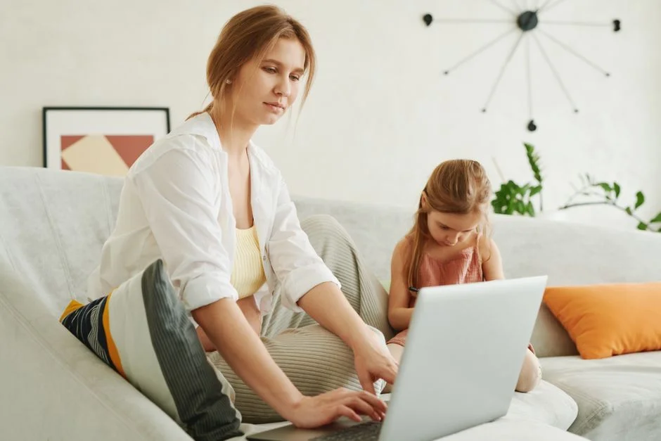 Image describing Top 7 Proven 2026 Grants for Single Moms—Apply Now?